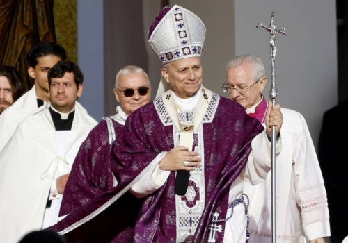 Papież odwiedził Monako. 