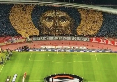 Kompromitacja UEFA. Serbski klub ma zapłacić karę za… transparent z Panem Jezusem