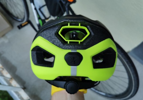 Szokujące wyniki testu kasków rowerowych dla dzieci! Najbardziej zawiodły te drogie