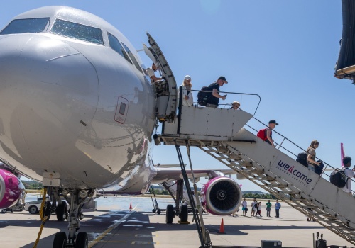 Letnia siatka połączeń na gdańskim lotnisku. Wśród nowości loty do Aten