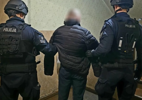 Mężczyzna zaatakował swojego szwagra. Wbił mu nóż w klatkę piersiową