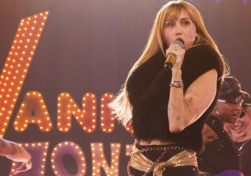 Miley Cyrus po latach znowu rządzi na Disneyu. „Hannah Montana” hitem w streamingu