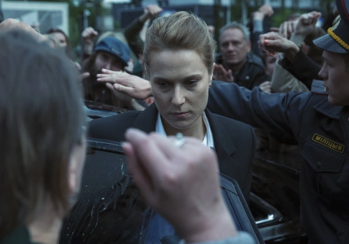 Pierwsze zdjęcie z 2. sezonu serialu Przesmyk. Lena Góra powraca w popularnym polskim serialu HBO