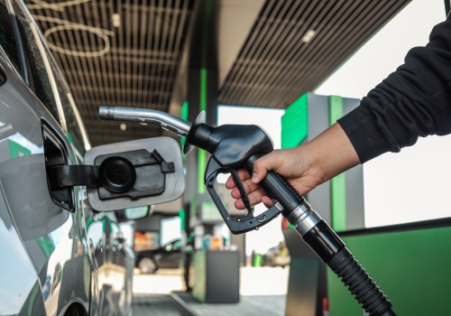 Są ceny paliw na Wielki Piątek. 3 kwietnia na stacjach będzie taniej