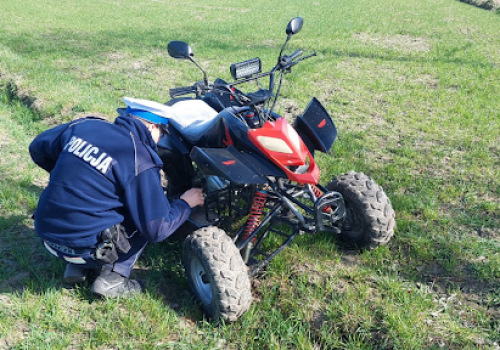 Jeszcze przed wejsciem w dojrzałośc rozpoczeli drogę przestępczą, ucieczka przed policjantami