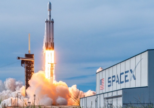 SpaceX idzie na giełdę. Największe IPO w historii może zmienić reguły gry na rynku kapitałowym