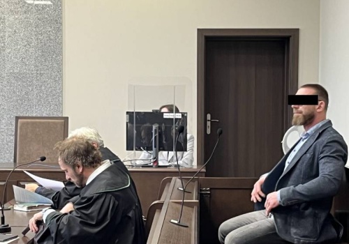 Adwokat od „trumny na kółkach” chce odbyć karę w ramach dozoru elektronicznego