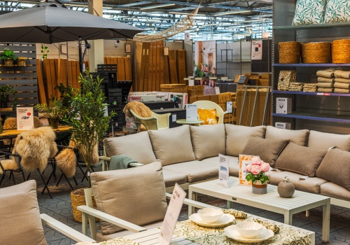 Rywal Ikei bankrutuje we Francji. Sieć sklepów zorganizowała ogromne wyprzedaże