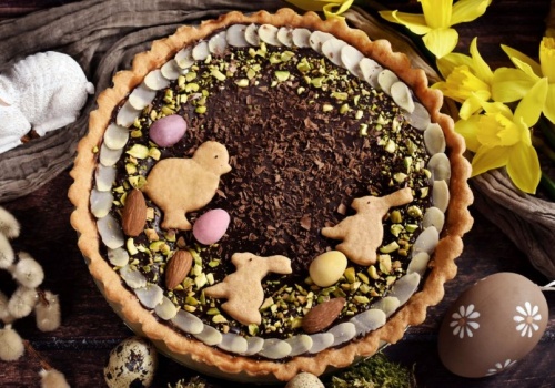 Mazurek Gessler podbija Wielkanoc. Jej 2 triki robią z ciasta prawdziwy cud