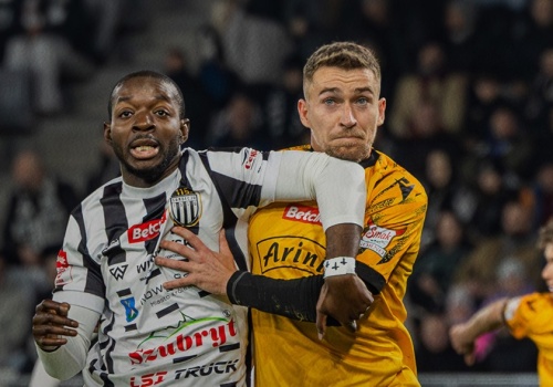 Szaleństwo na K47 w Nowym Sączu! Sandecja wróciła z 0:2 w dwie minuty. Piorunująca końcówka „Sączersów”