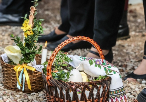 Wkładasz to do koszyczka ze święconką? Będzie wstyd na całą parafię