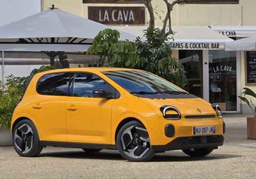 Jeździłem nowym Renault Twingo E-Tech. Chyba wiem, od czego zależy jego sukces