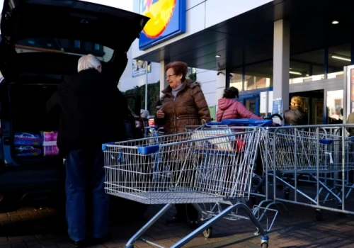 Godziny otwarcia sklepów przed świętami. W sobotę mało czasu na zakupy!