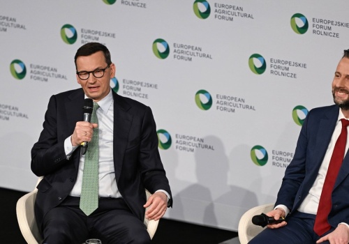 Po co Kosiniak-Kamysz debatował z Morawieckim? Obaj mieli w tym konkretny interes