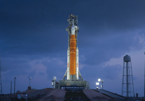 Outlook nie działa w kosmosie – astronauci z misji Artemis II skarżą się na problemy