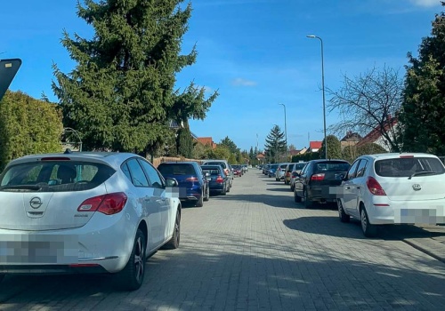 Mieszkańcy Jeziornej i Wojska Polskiego nie mogą dostać się do swoich posesji