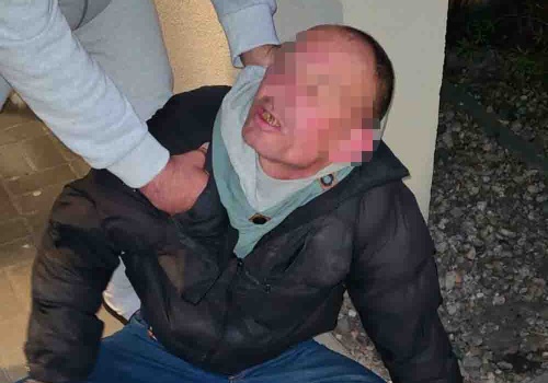 Zielona Góra. Gwałciciel brutalnie zaatakował kobietę na klatce schodowej