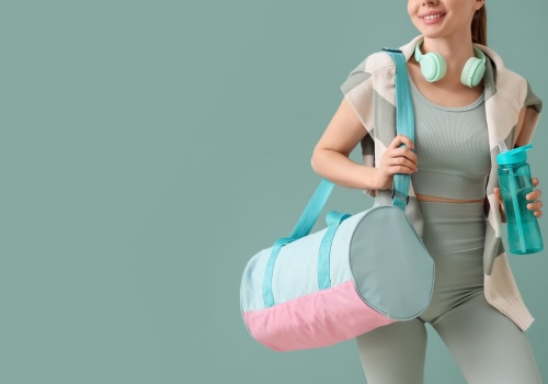 Trendy na siłownię 2026 – jak wybrać wygodny strój, który poprawi Twoje wyniki?