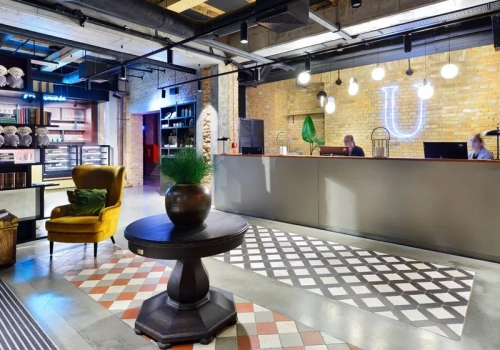 Z tych hoteli zniknie alkohol. Znana polska sieć zapowiada zmiany