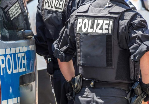 Niemcy: Atak nożownika w Hamburgu. 23-letnia ofiara w stanie krytycznym