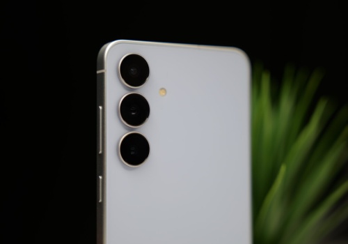 Samsung Galaxy S26 FE w sporym wycieku. Wiemy już praktycznie wszystko