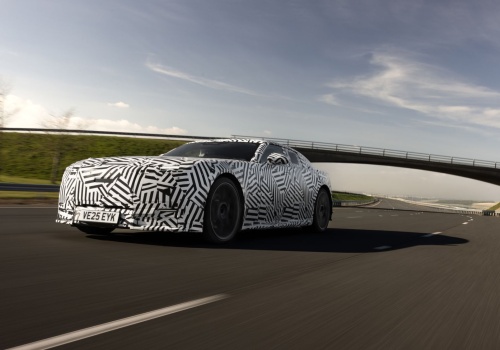 Jaguar próbuje wrócić do gry. Nowe elektryczne GT ma ponad 1000 KM – i jeszcze więcej do udowodnienia