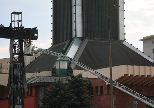 Chmielewski: Pożar krzyża jako ostrzeżenie dla Polski