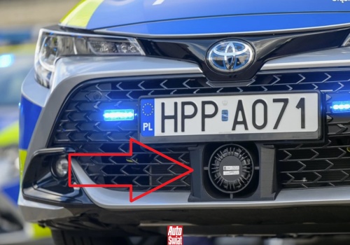 Radiowozy ze skrzynkami w zderzakach już jeżdżą po drogach. Co to takiego?