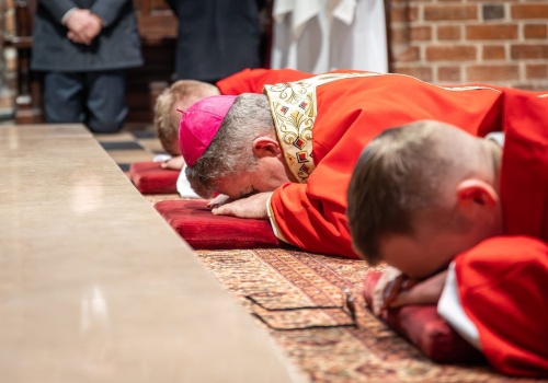 Wielki Piątek w katedrze poznańskiej