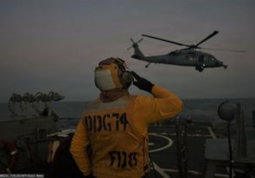 Działo się w nocy. Elitarne jednostki USA w Iranie, trwa misja ratunkowa