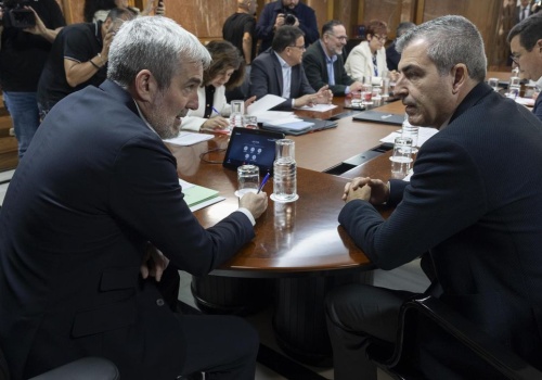 Rząd obiecuje niższe ceny. Co naprawdę zmieni się w sklepach na Wyspach Kanaryjskich?