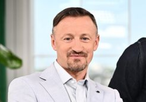 Adam Małysz NIE JEST katolikiem. Wielkanoc obchodzi nieco inaczej niż jego współwyznawcy