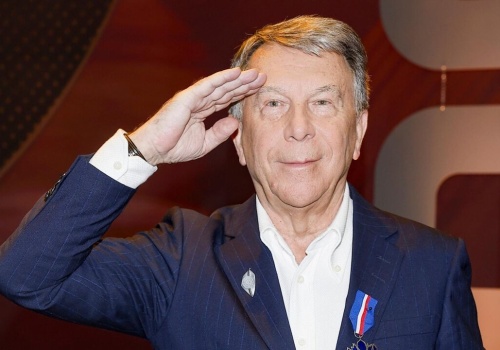 Wojciech Gąssowski świętuje 65-lecie kariery. Szczerze mówi o hicie „Gdzie się podziały tamte prywatki”