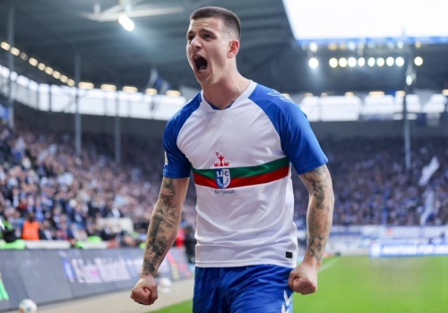 Piłka nożna: Dublet Mateusza Żukowskiego w 2 Bundeslidze!