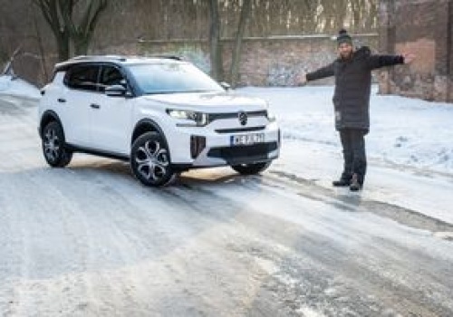 Test: Citroen C3 Aircross to małe auto rozciągnięte do rozmiaru XL. Napędza go 1.2 Puretech w przebraniu