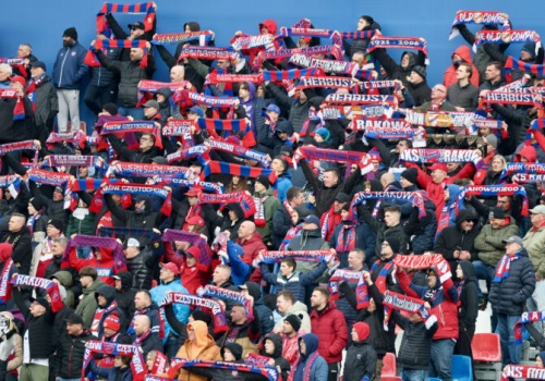 Końcówka należała do Rakowa! Emocjonujący remis z Widzewem