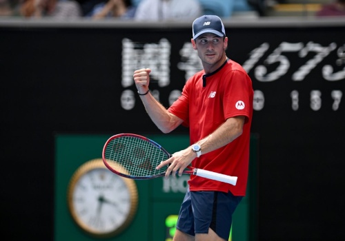 Amerykański półfinał zakończony tie breakiem. Syn piłkarskiej legendy zagra o tytuł