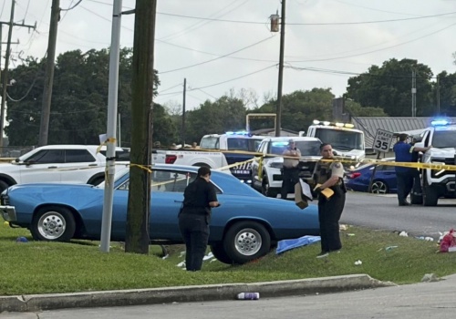 Dramat w Luizjanie. Kierowca wjechał w świętujący tłum, są ranni