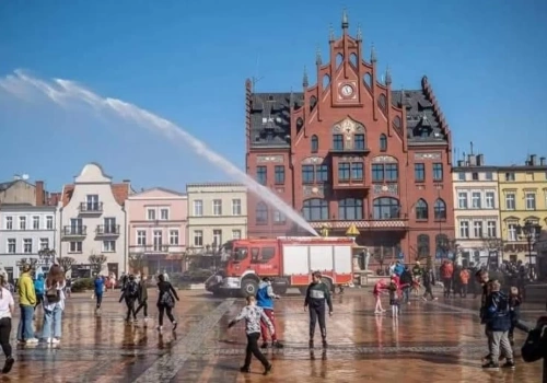 Będzie się lało na rynku. Strażacy zapraszają na śmigus-dyngus