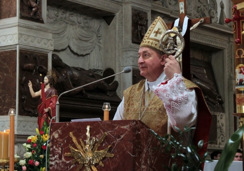 Bp Jeż w Niedzielę Zmartwychwstania: „Chrystus chce nam dać inne spojrzenie na rzeczywistość”