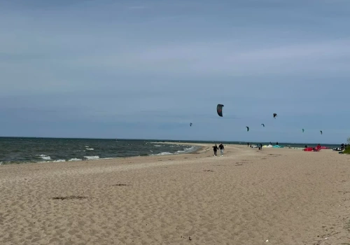 Piękne miejsce z cyplem, choć to wcale nie Hel. Można odetchnąć od zgiełku