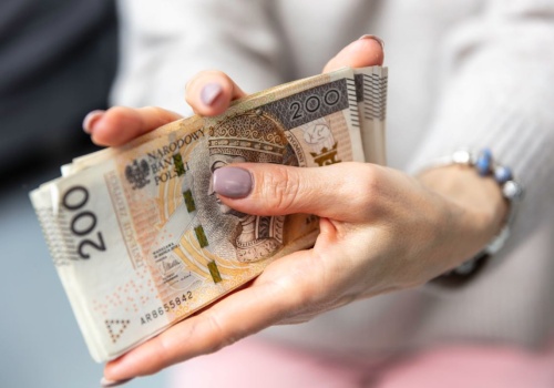 Wszystkie warunki spełnione, a emerytury brak? Ten błąd zatrzymuje twoją wypłatę z ZUS