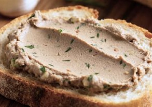 Weź płatki i zmiksuj je z kilkoma dodatkami. To smarowidło wygrywa ze zwykłym masłem