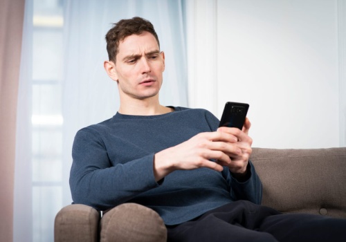 Sztuczna inteligencja to fałszywy przyjaciel? Nowe badania budzą niepokój