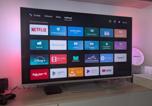 Android TV vs. Google TV vs. Tizen. Co wybrać i dlaczego