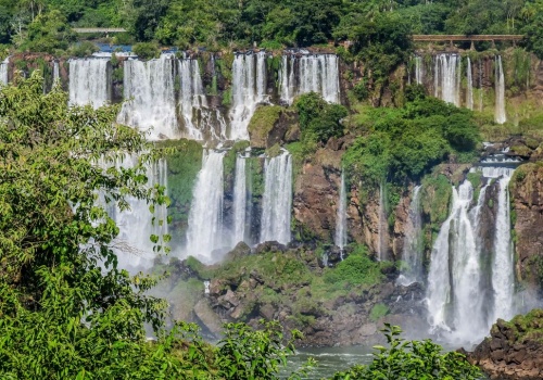 Wodospady Iguazú Argentyna – wszystko, co musisz wiedzieć przed podróżą