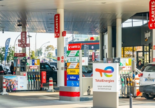 Zabrakło paliwa na stacjach we Francji. Winny jeden ruch naftowego giganta