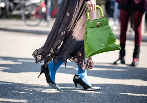 Czy sklepy są otwarte we wtorek 7 kwietnia?