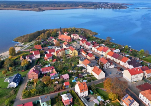 Jedno z najpiękniej położonych miast w Polsce. To prawdziwa perła Pomorza
