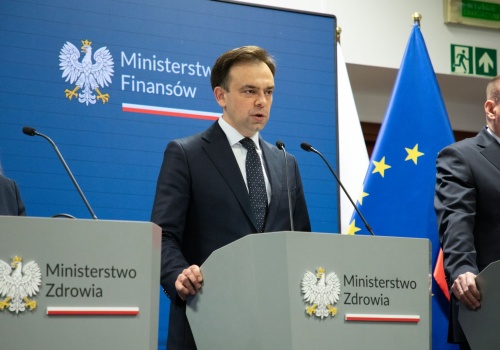 Miliardy złotych kary za szczepionki na COVID. To wynik 11 dni spóźnienia rządu Morawieckiego